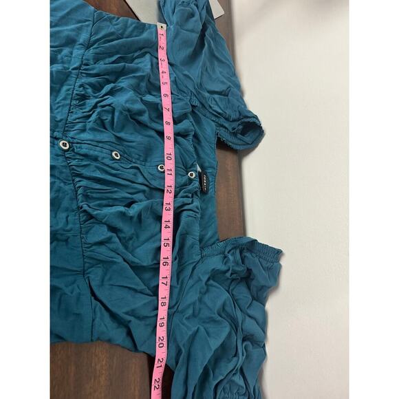 Torrid Babydoll Blouse with Puff Sleeves, Button Front, Tie Closure Back, 1X NWT - Picture 11 of 11